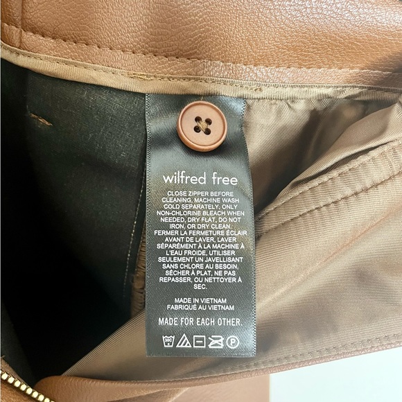 Wilfred Free (Aritzia) ‘Ascendant’ Vegan Leather Pants - Picture 14 of 15